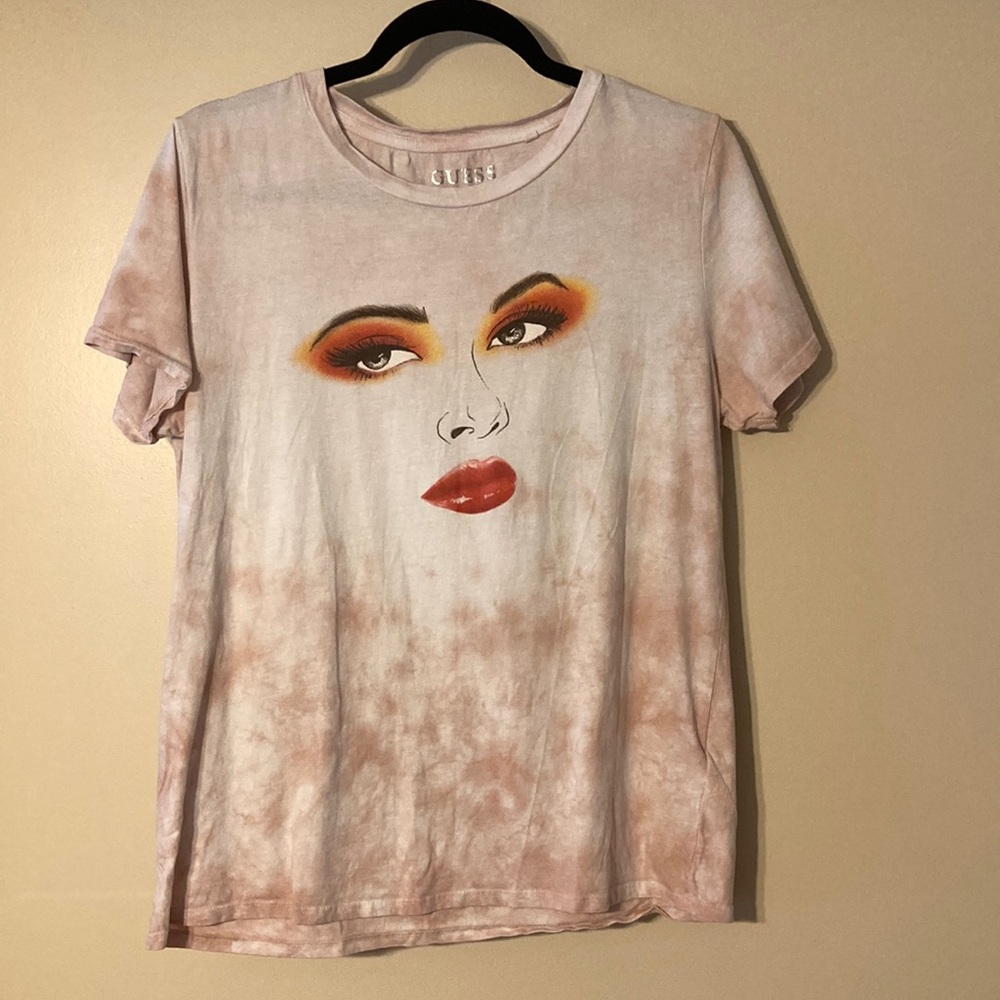 Guess pinkish cloudlike Graphic Short Sleeve Tee